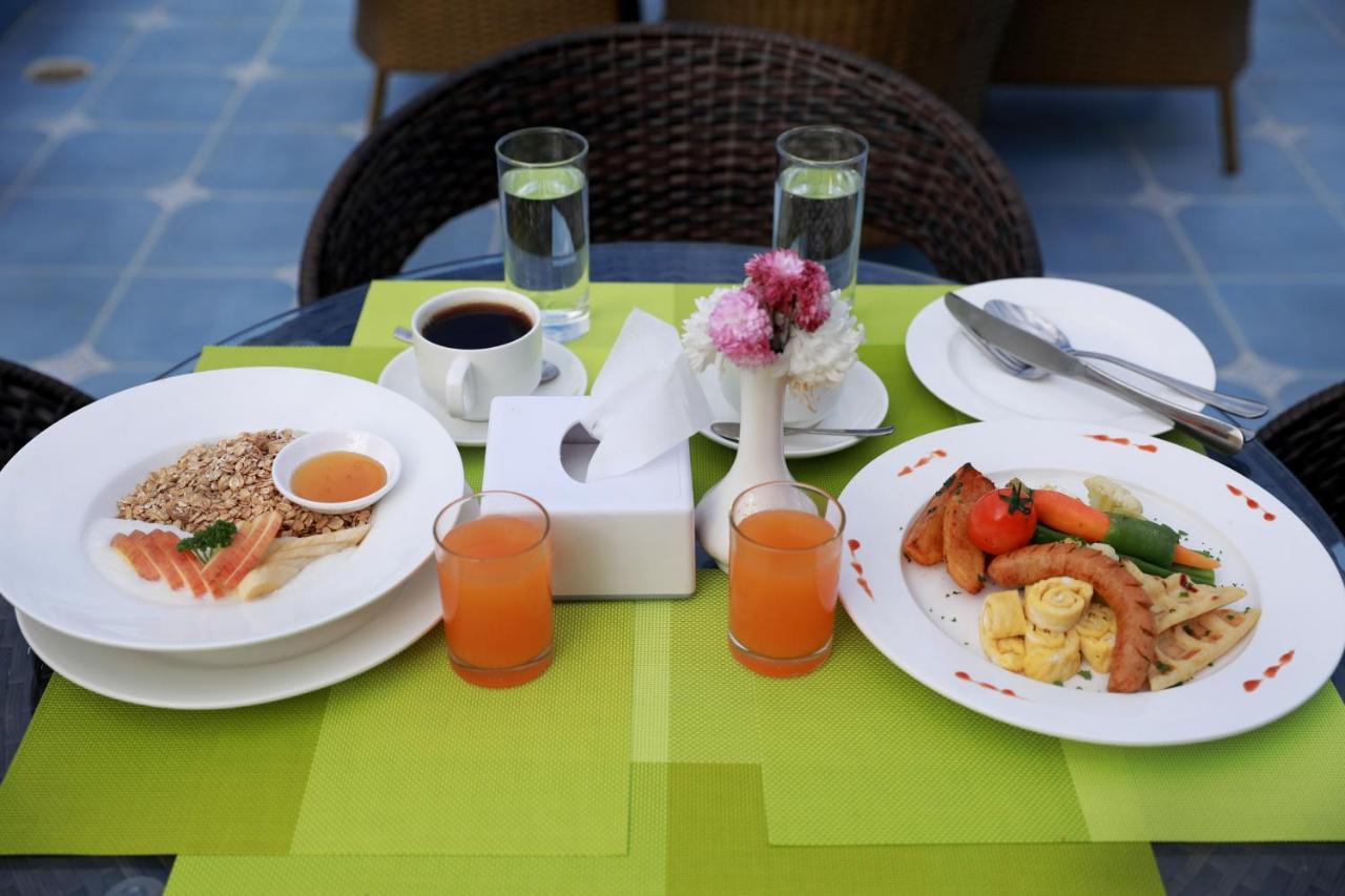 Hotel Donosti بوكْرا المظهر الخارجي الصورة